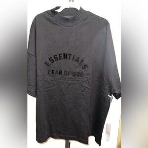 Black Essentials Men's T-Shirt